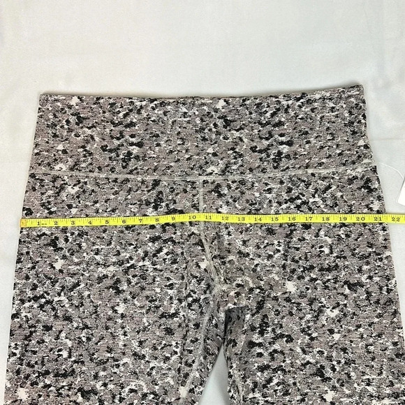 New Athleta Elation Textured 7/8 Tight Legging Size 3X - Picture 14 of 16